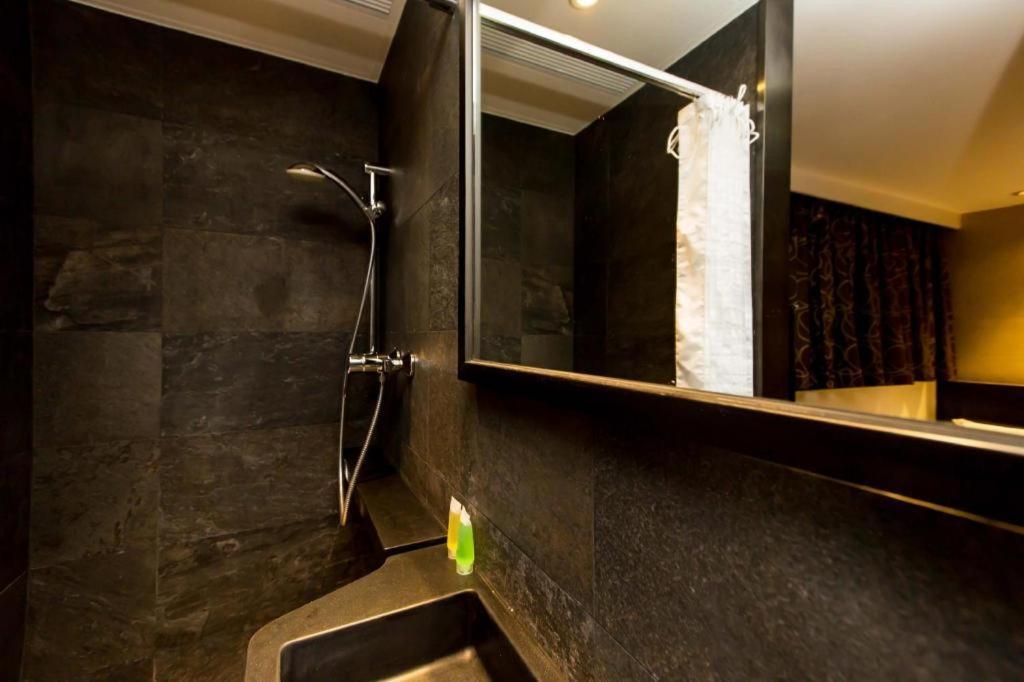 Noble Park Hotel 3*