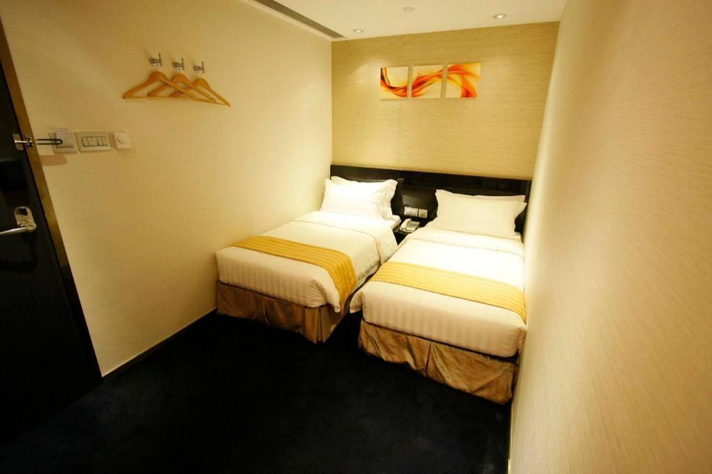 Hotel Noble Park 3*