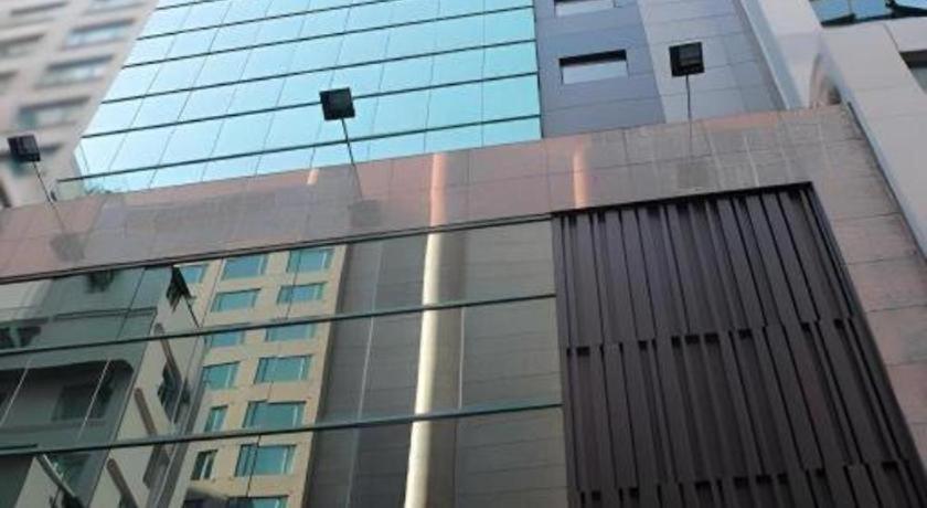 Hotel Noble Park 3*